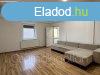Csorna - kzpontban 90 m2-es laks elad