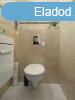 jabb pts laks hatalmas terasszal vroskzpontban elad