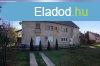 Hajdsmson,Tiszti laktelep,67 m2-es,2 szobs,FELJTAND,t