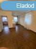 Elad 70m2-es Tglalaks, Gyr