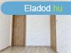 Elad egy harmadik emeleti, nappali + 2 szobs laks gardrb