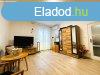 Elad 54 nm-es Feljtott Panellaks Pcs Urnvros 