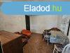 Elad Nyaral, Gyr 10.900.000 Ft