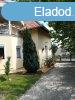 Elad 236 nm-es Feljtott Hotel, panzi Alsphok