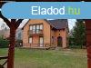Hrom apartmanos hz Balatonszrszn