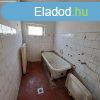 Gombn feljtst ignyl 150 m2 hz, 916 m2 telek