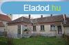 Elad csaldi hz Pspkmolnri, 	Csendes utca