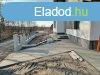 Elad csaldi hz Vcrtt, 	Szent Istvn Lakpark