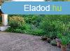 Elad csaldi hz Budars, 	Budars