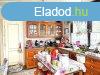 Elad csaldi hz Erdkertes, 	F t