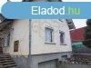 Kifogstalan llapot, kt genercis csaldi hz elad Duna