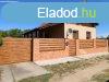 Elad 82 nm-es Csaldi hz Inrcs