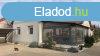 Elad 140 nm-es Feljtott Csaldi hz Mak