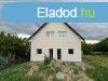 Elad 273 nm-es jszer llapot Csaldi hz Disd