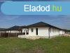 Elad 112 nm-es j pts Ikerhz Szigetcsp Csaldi hzas 