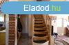 Elad 100 nm-es Csaldi hz Rckeve