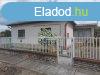Elad 76 nm csald hz azonnali kltzssel elad - Izsk