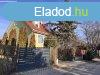Kecskemt VACSIKZ ktgenercis csaldi hz elad!