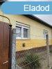 jszsz kzpontjban  94 nm-es csaldi hz elad!