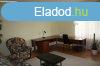 Elad 80m2-es Csaldi hz, Gdll