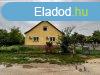 Elad csaldi hz Znkn! - Znka
