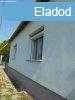 Elad Szolnokon a Lidl ruhz szomszdsgban egy csaldi h