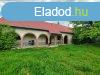 Emdn elad csaldi hz