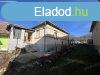 Elad csaldi hz Kocsoln