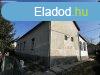Elad csaldi hz Felsmocsoldon