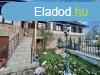 Elad 180 nm-es Feljtott Csaldi hz Pcs Kovcstelep 