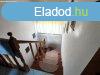 Elad csaldi hz Monorierd, 	Knyelmes, tgas otthon!!!