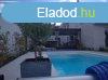 Szolnokon elad j pts kertes csaldi hz!