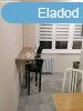 Elad laks, Kecskemt