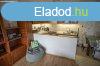 Kiad Laks, Gyr Katd utca 180.000 Ft
