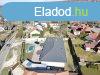 Elad ikerhz Szada, 	Vast Kz