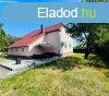 Elad 205 nm-es Feljtott Csaldi hz rd Sskti t 63 