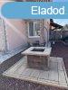 Elad 251m2-es zlethelyisg, Gdll