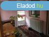 Elad 110 nm-es Csaldi hz Akaszt Dvcs part krnyke 