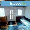 Elad telek Fle, 	Dzsa Gyrgy utca
