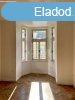 Elad laks Vasvr, 	Belvros